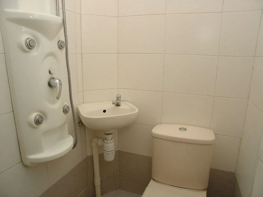 Lily Garden Guest House Hong Kong 0*,  China