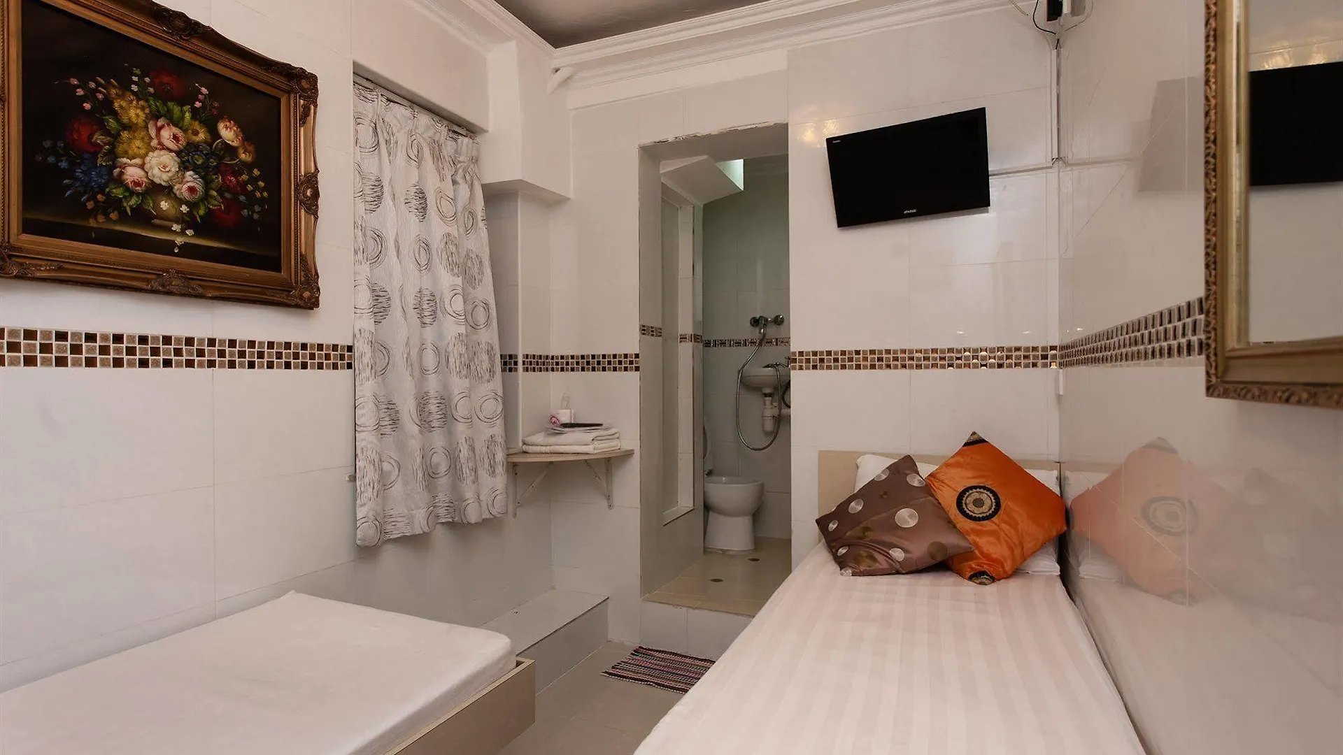 Lily Garden Guest House Hong Kong