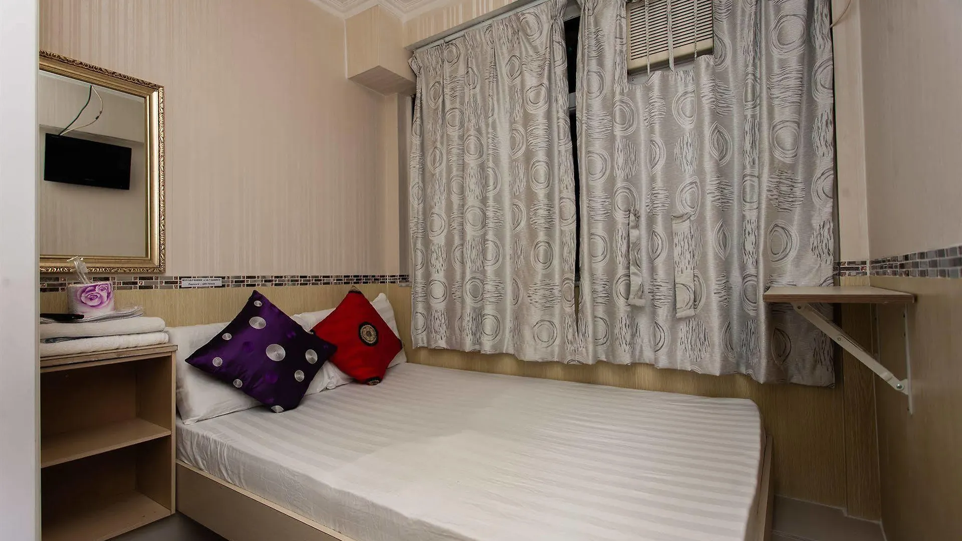 Lily Garden Guest House Hong Kong China