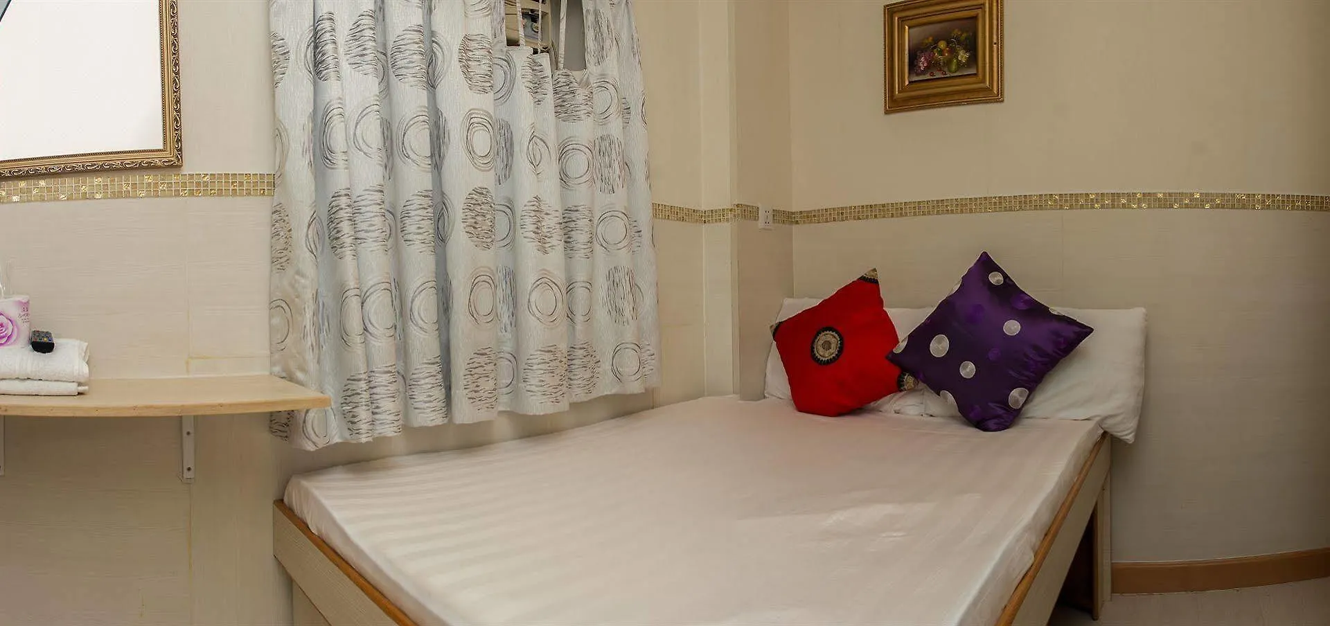 Lily Garden Guest House Hong Kong China