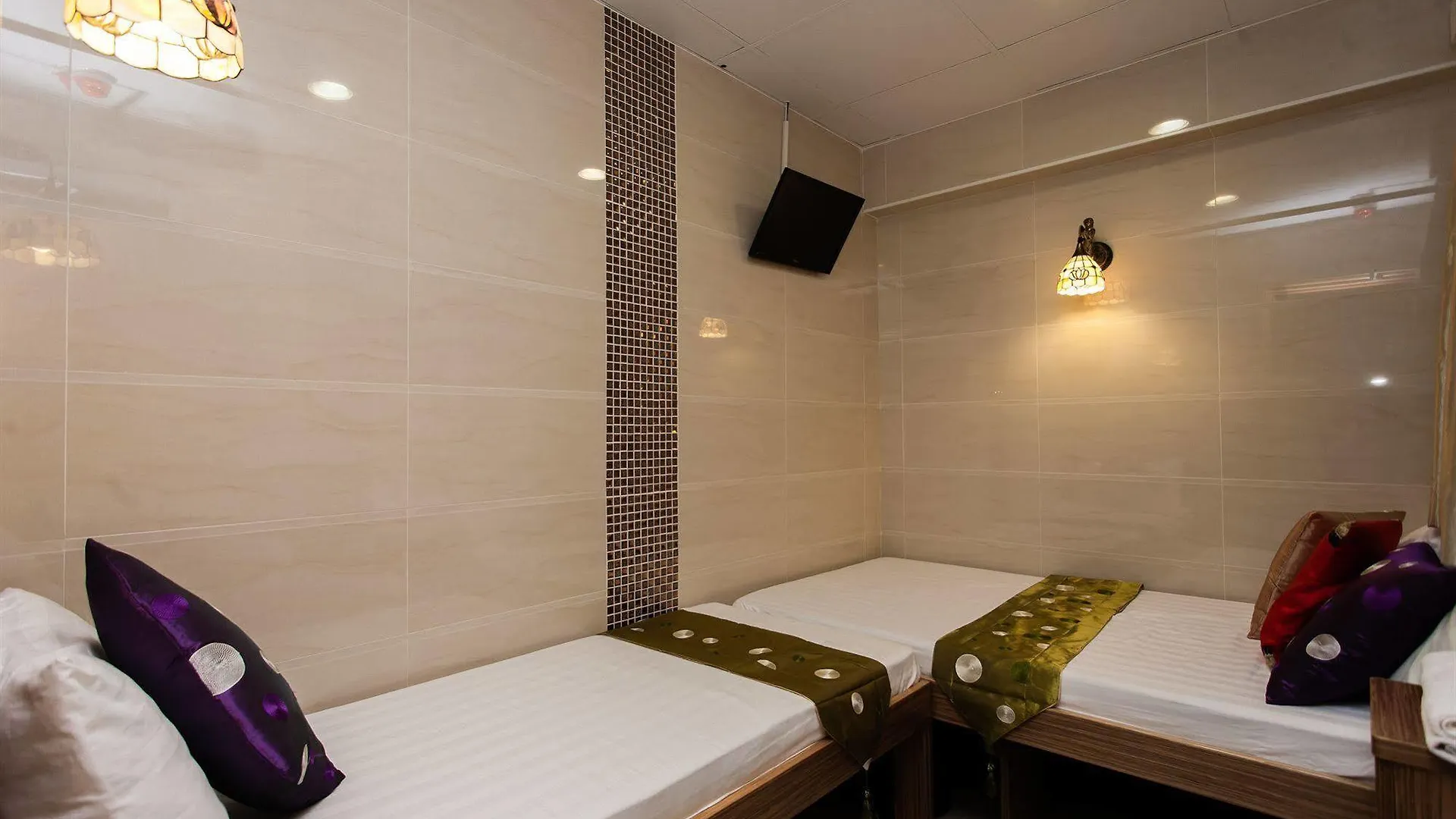Lily Garden Guest House Hong Kong China