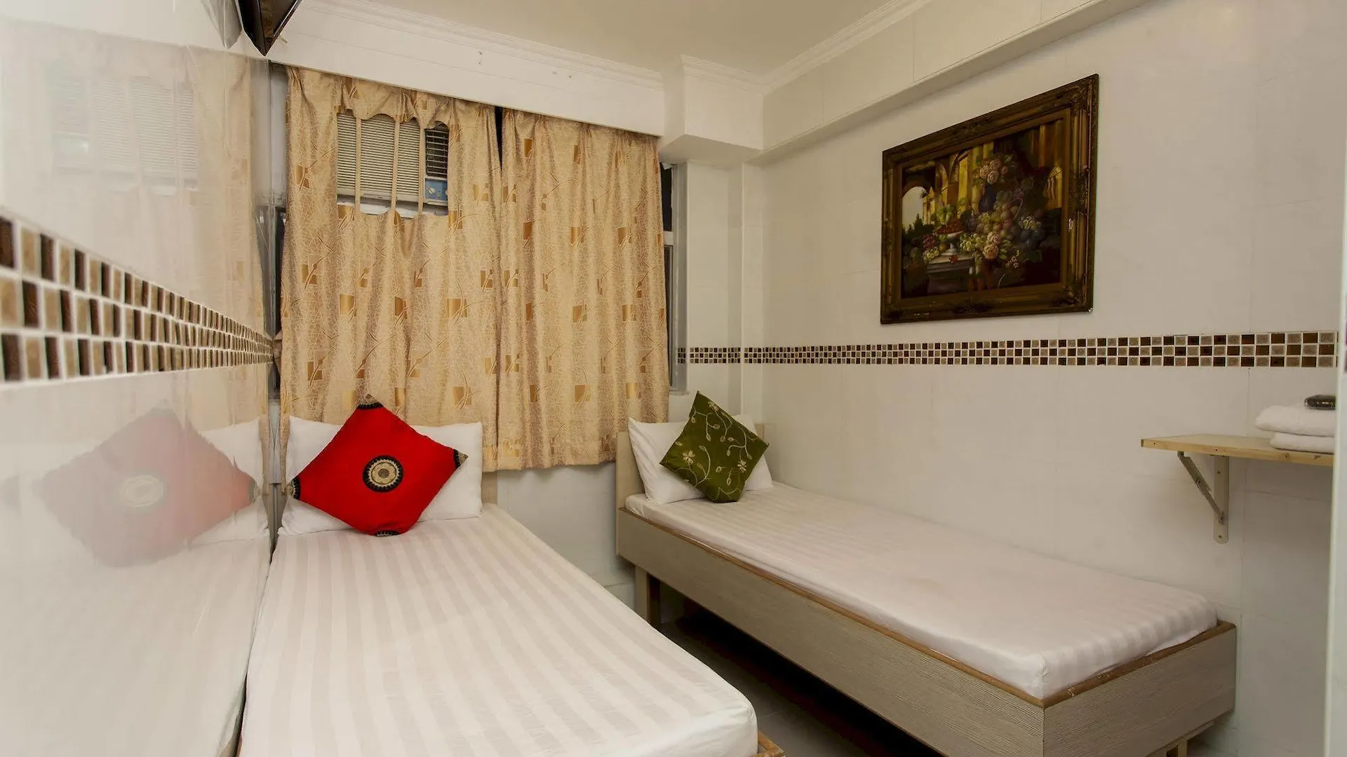 Lily Garden Guest House Hong Kong China